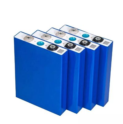 kaufen UN38.3 prismatische Zyklen 105Ah 3.2V Lifepo4 des Golfmobil-LFP der Zellen6000 online manufacture