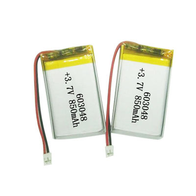 kaufen 603048 3,7V 850mAh KC IEC62133 zugelassene Lithium-Polymer-Batterie mit einer Lebensdauer von mehr als 500 Zyklen Online-Herstellung